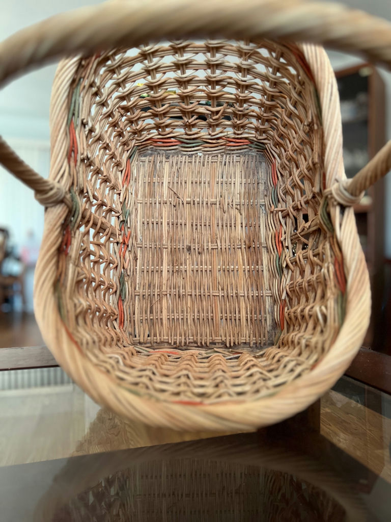 Oval handwoven wicker basket with handle and small wicker basket - image 3 of 14