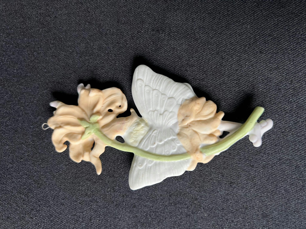 Frog Valentine Trio and Fairy Ornament - image 9 of 12
