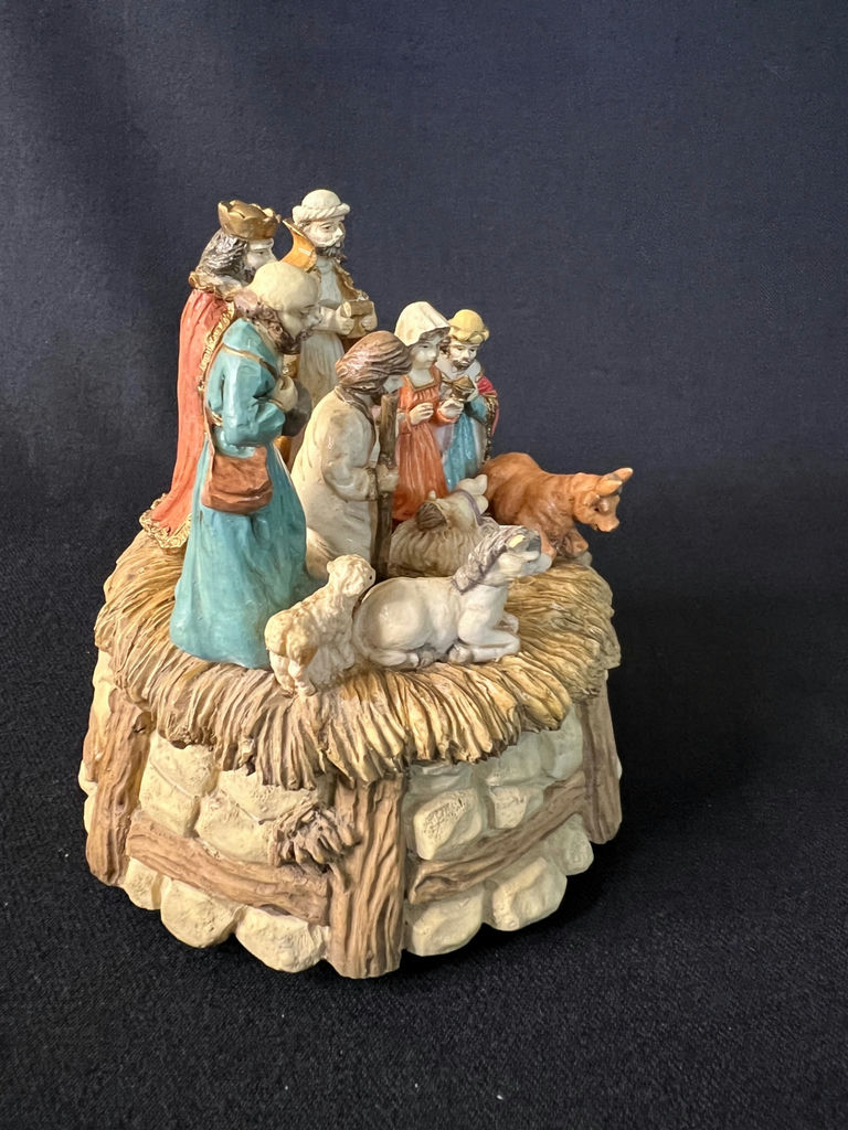 Clay Nativity Scene Figurine Set and Nativity Music Box - image 14 of 14