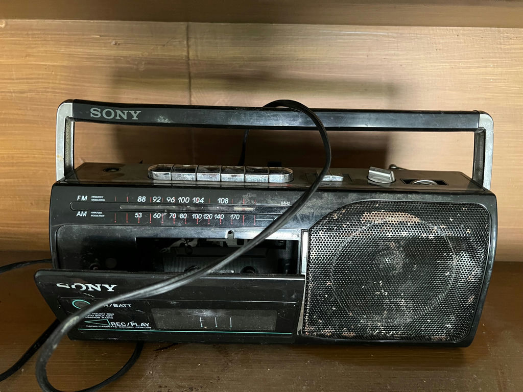 Collection of vintage boomboxes and media devices - image 16 of 22