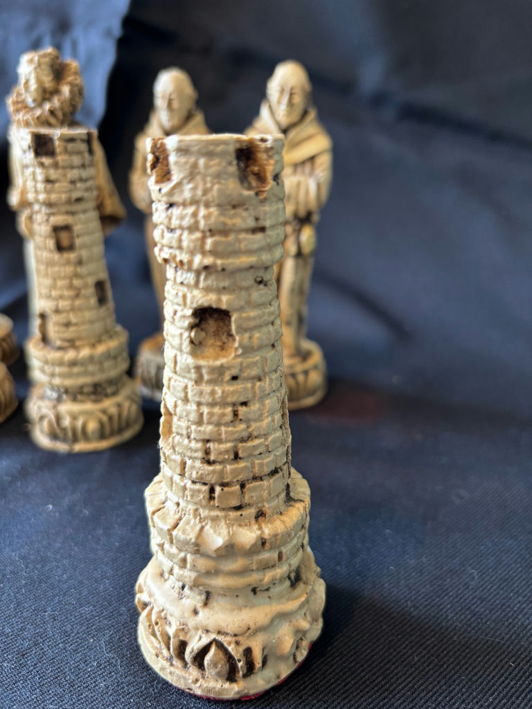 Vintage Aztec vs Conquistador chess pieces set - image 14 of 16