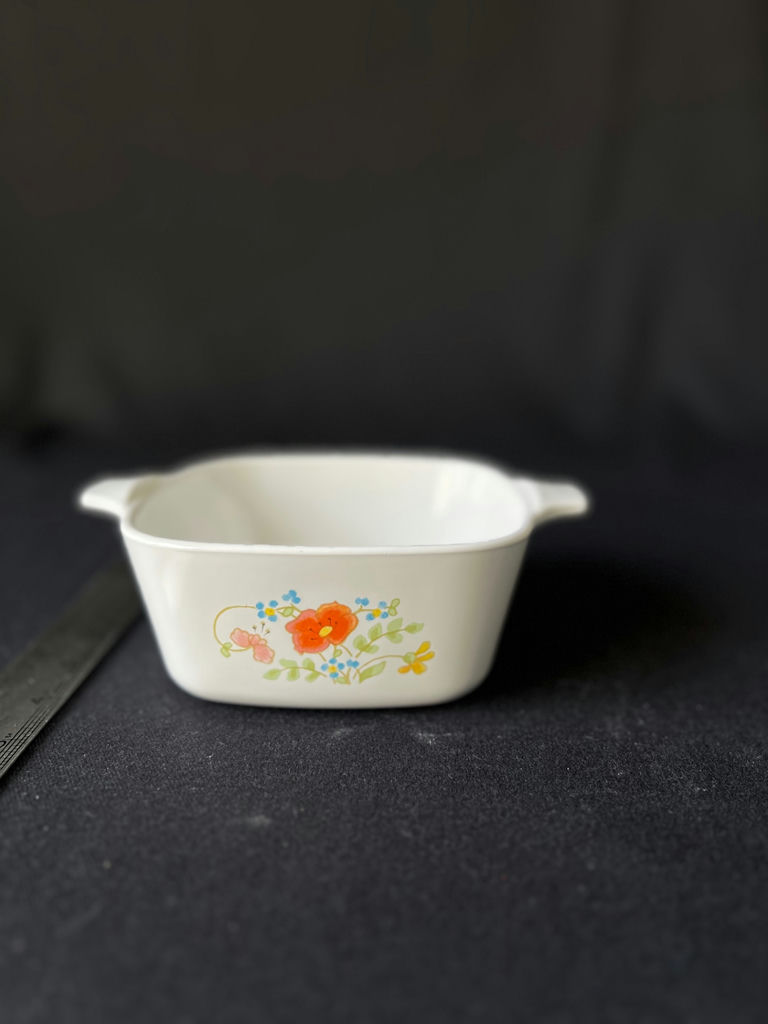 Vintage CorningWare casserole dishes: Pastel Bouquet & Wildflower - image 7 of 11