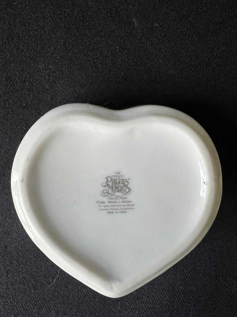 Vintage Precious Moments lidded keepsake dish, Milk Glass divided plate with gold rim, and ceramic ashtray - image 6 of 9