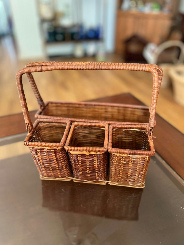 Vintage Woven wicker utensil/napkin holder and vintage wicker basket - image 10 of 13