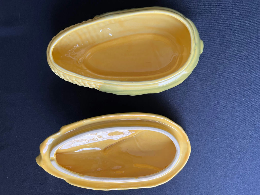 Shawnee Pottery "Corn King" Large Casserole & Corn Glass Vase/Planter and Candle Holders - image 6 of 13