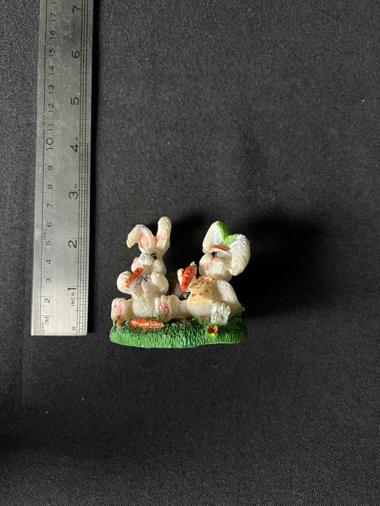 Two white bunny figurines with carrot basket - image 2 of 9