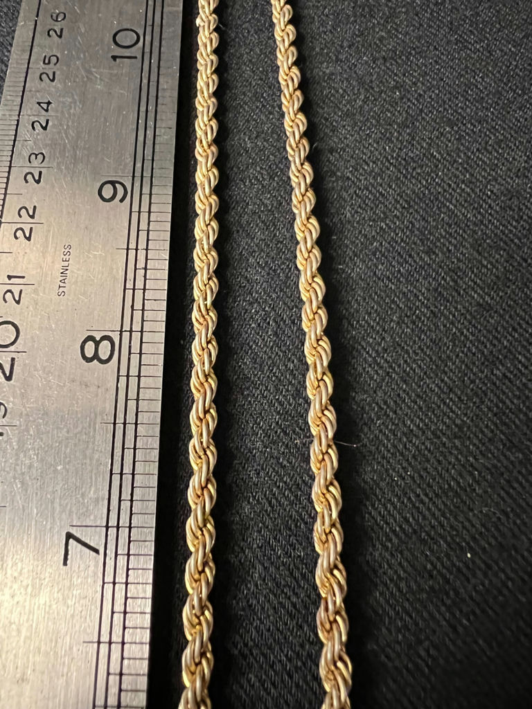 Gold-tone and silver-tone chain necklaces with pendant and varied links - image 1 of 10