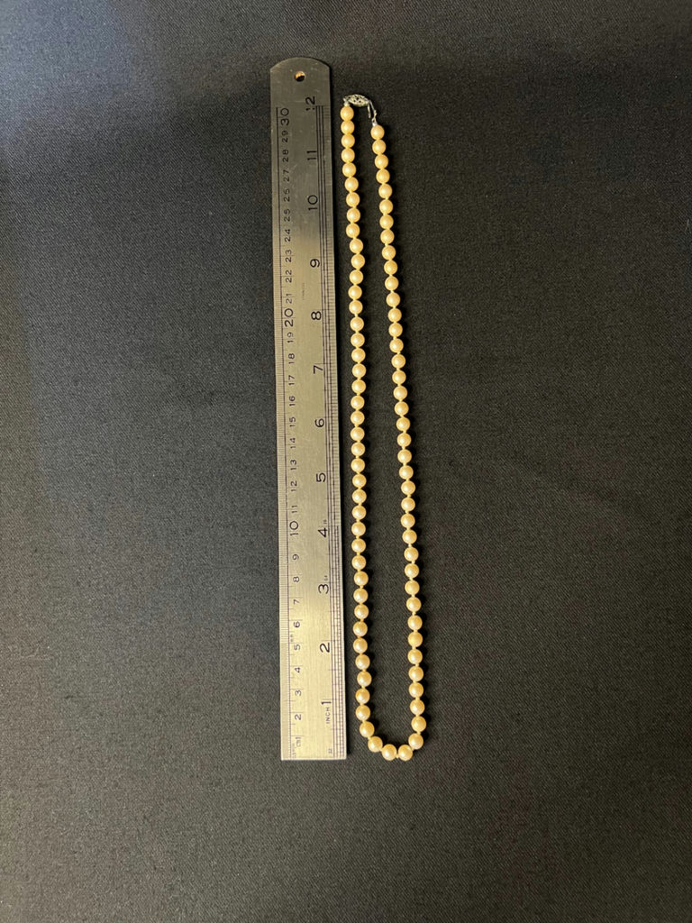 Three Vintage Pearl necklaces - image 12 of 13