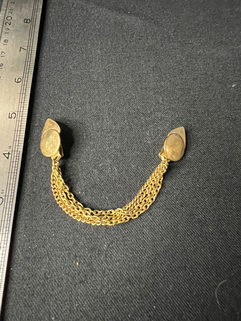 Gold-tone shell-themed jewelry assortment - image 6 of 14