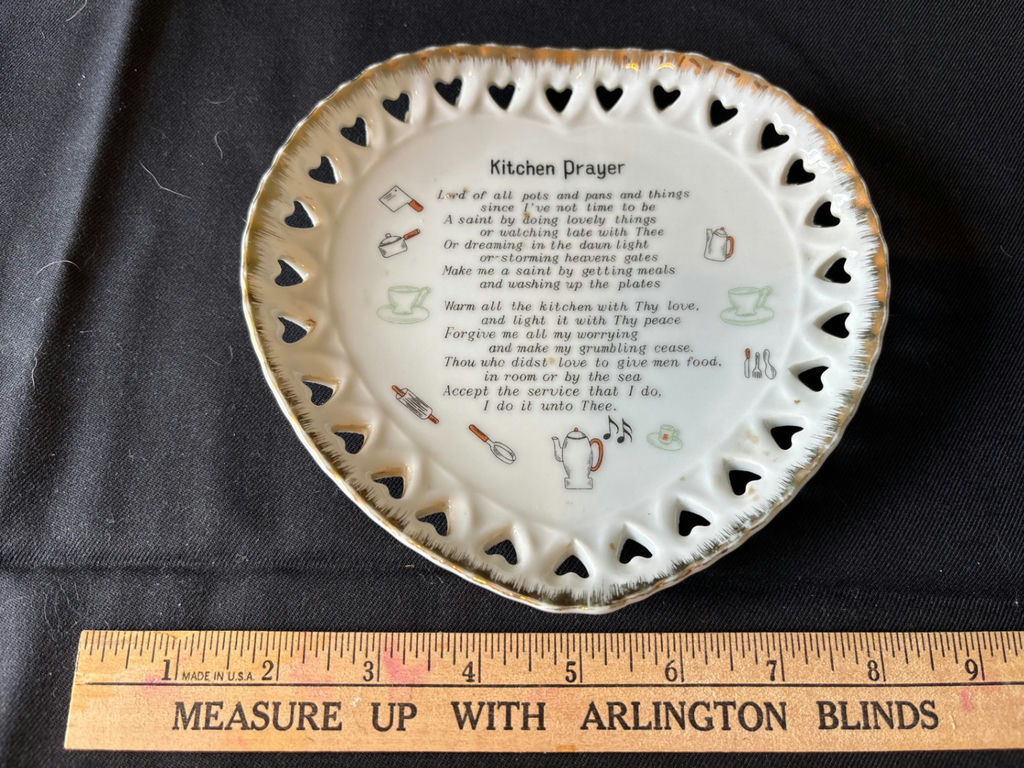 Decorative frosted glass angel dish, Antique rose-pattern ceramic pitcher, and Kitchen Prayer heart plate - image 10 of 10