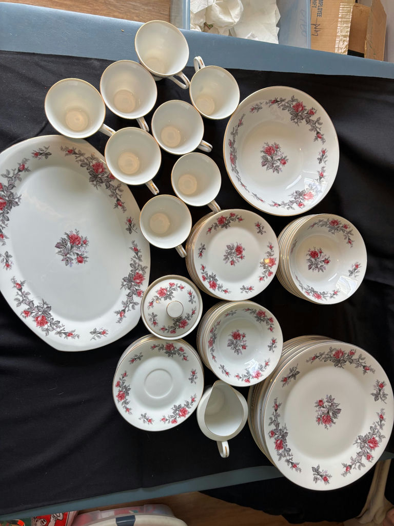 Vintage Fine China dinnerware set - made in Japan - image 8 of 20