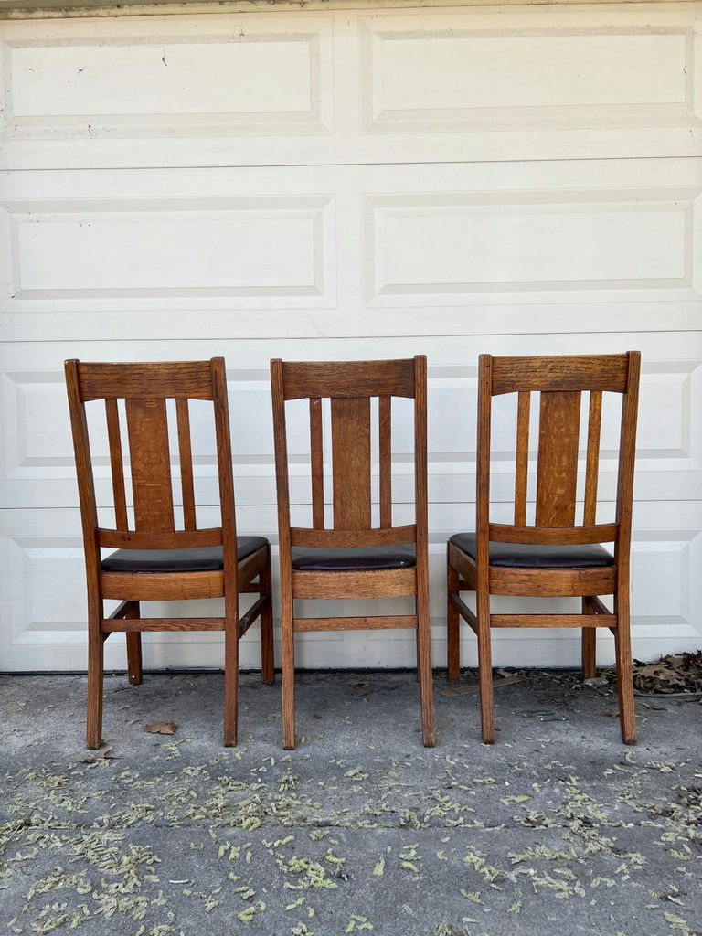 Antique Victorian Round Oak Pedestal Claw Foot Dining Set - image 4 of 10