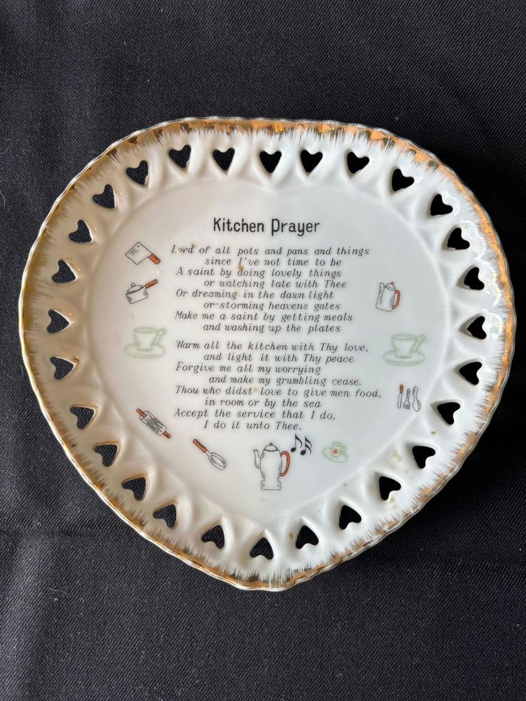 Decorative frosted glass angel dish, Antique rose-pattern ceramic pitcher, and Kitchen Prayer heart plate - image 8 of 10