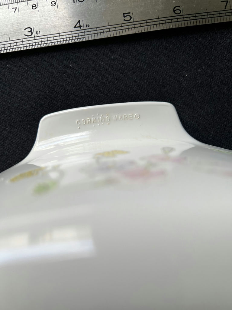 Vintage CorningWare casserole dishes: Pastel Bouquet & Wildflower - image 5 of 11