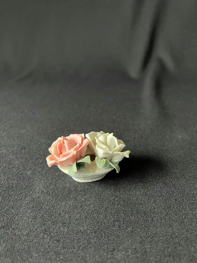 Assorted miniature decorative figurines and music box - image 11 of 19