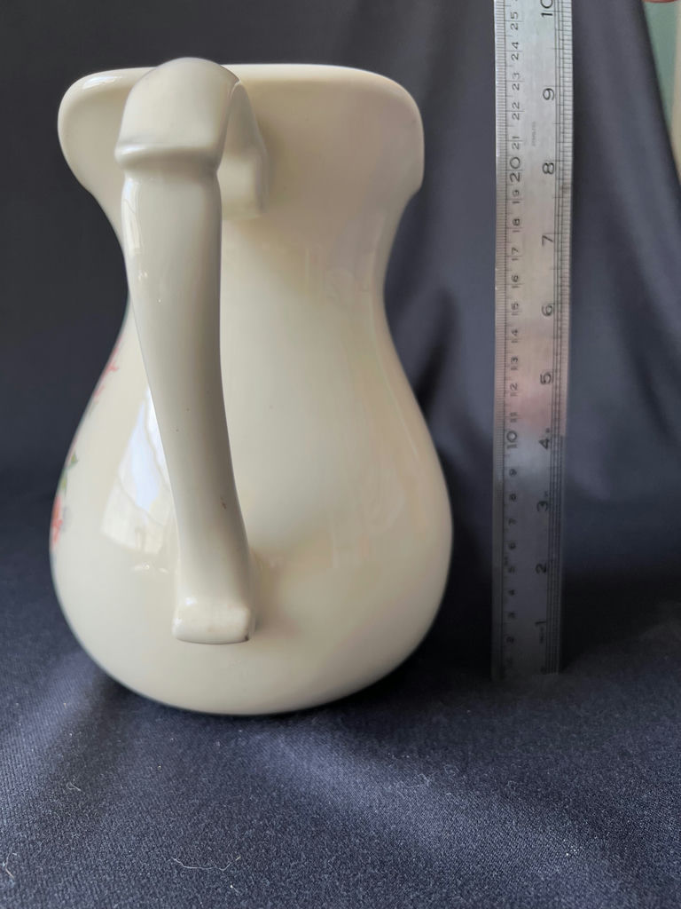Vintage Lefton and McCoy Pottery Pitchers - image 9 of 10