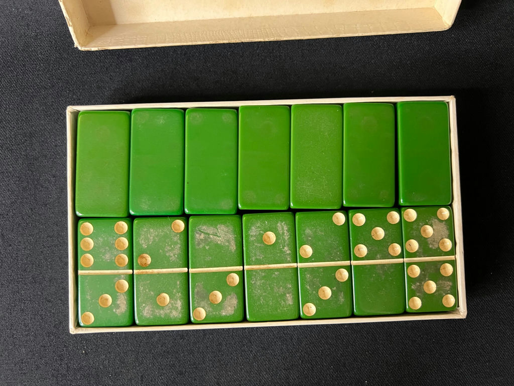 Vintage Congress Cel-U-Tone Card Deck and Vintage Dominoes Sets - image 9 of 11