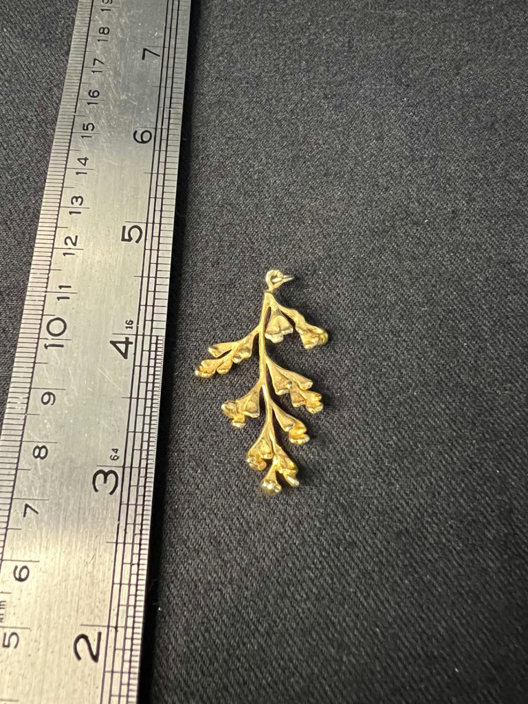 Vintage Gold butterfly brooch, gold leaf pendant, and seed-bead necklaces - image 9 of 9