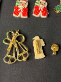 Christmas-themed beaded earrings and pins collection - thumbnail 8 of 9