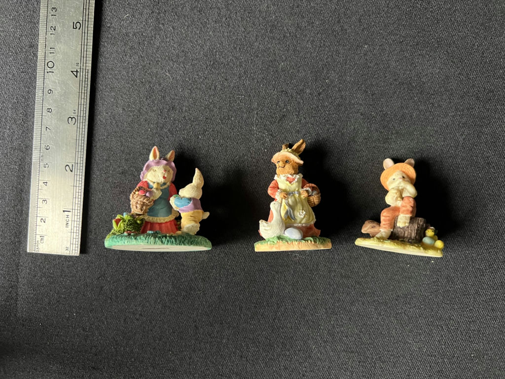 Set of Rabbit Figurines with Market Accessories - image 6 of 13