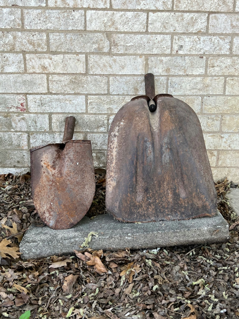 Vintage and antique tools - image 17 of 22