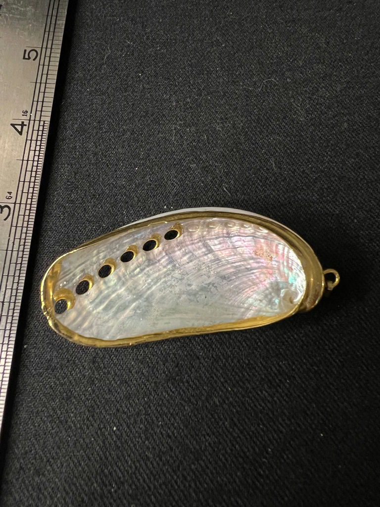 Gold-tone shell-themed jewelry assortment - image 11 of 14