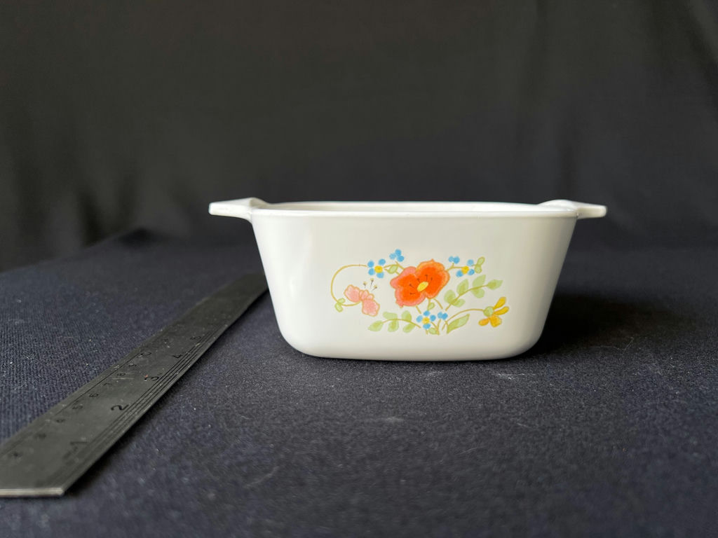 Vintage CorningWare casserole dishes: Pastel Bouquet & Wildflower - image 8 of 11