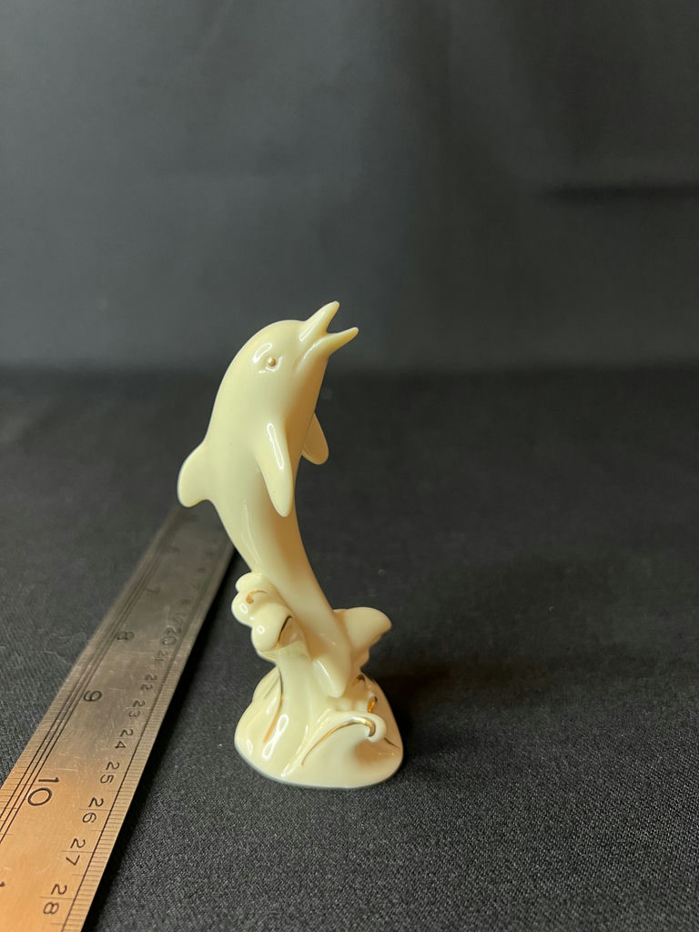 Decorative palm-tree lamp with nativity scene shade and Lenox dolphin figurine - image 10 of 11