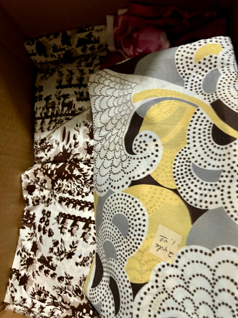 Vintage double knit fabrics and cotton textiles: solid, floral, polka dot, houndstooth - image 12 of 13