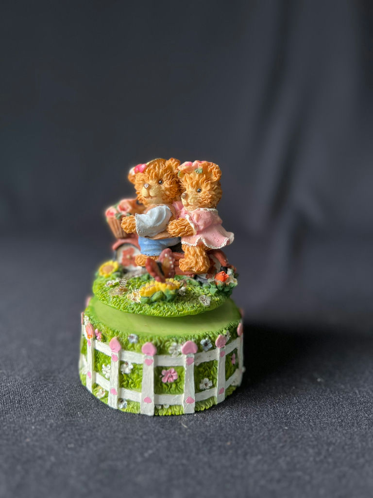 Assorted miniature decorative figurines and music box - image 7 of 19