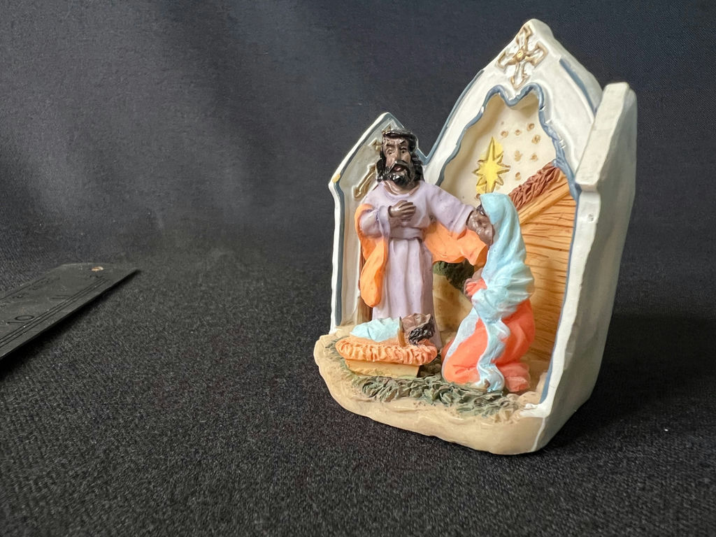 Vintage 1994 Ranger International Noah's Ark Miniature Figurine Set and Ceramic Nativity Set - image 13 of 14
