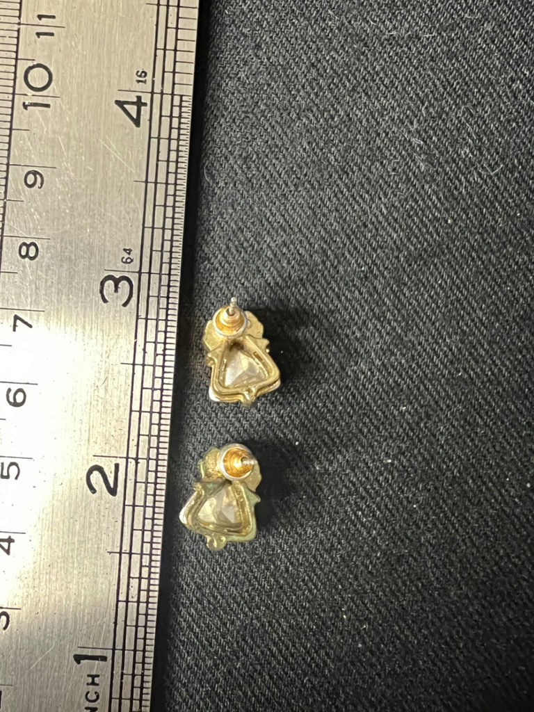 Assorted small earrings: crystal-stone and bead-cluster studs - image 9 of 9