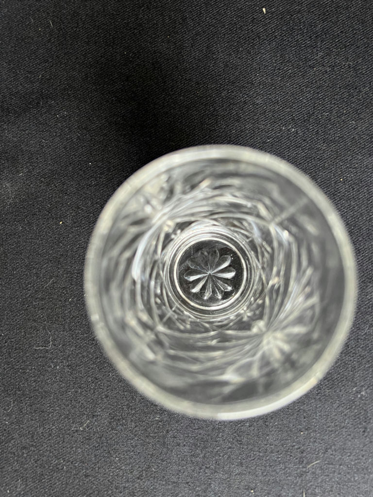 Crystal glassware set with starburst pattern - image 10 of 25