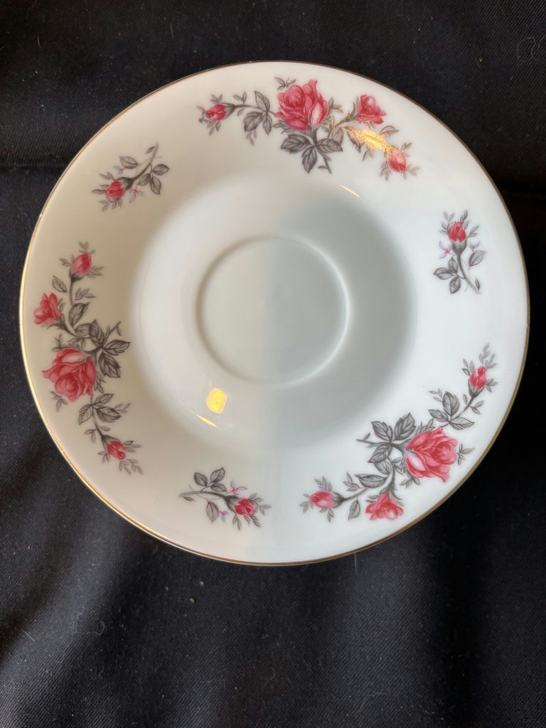 Vintage Fine China dinnerware set - made in Japan - image 13 of 20