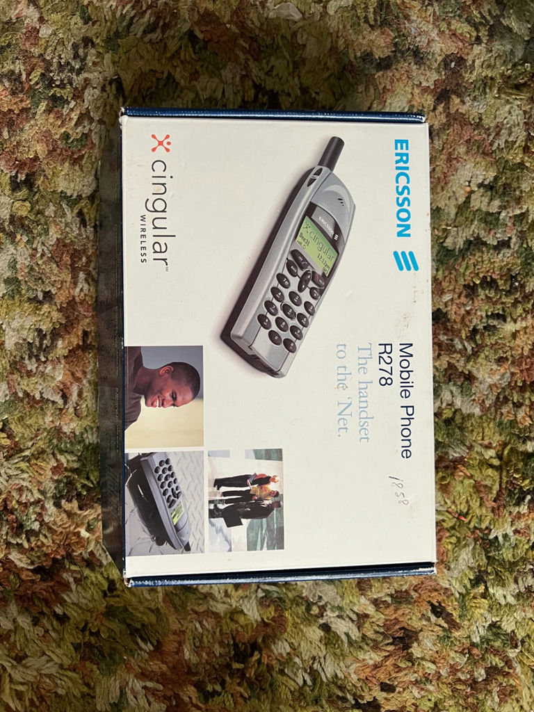 Collection of vintage boomboxes and media devices - image 17 of 22
