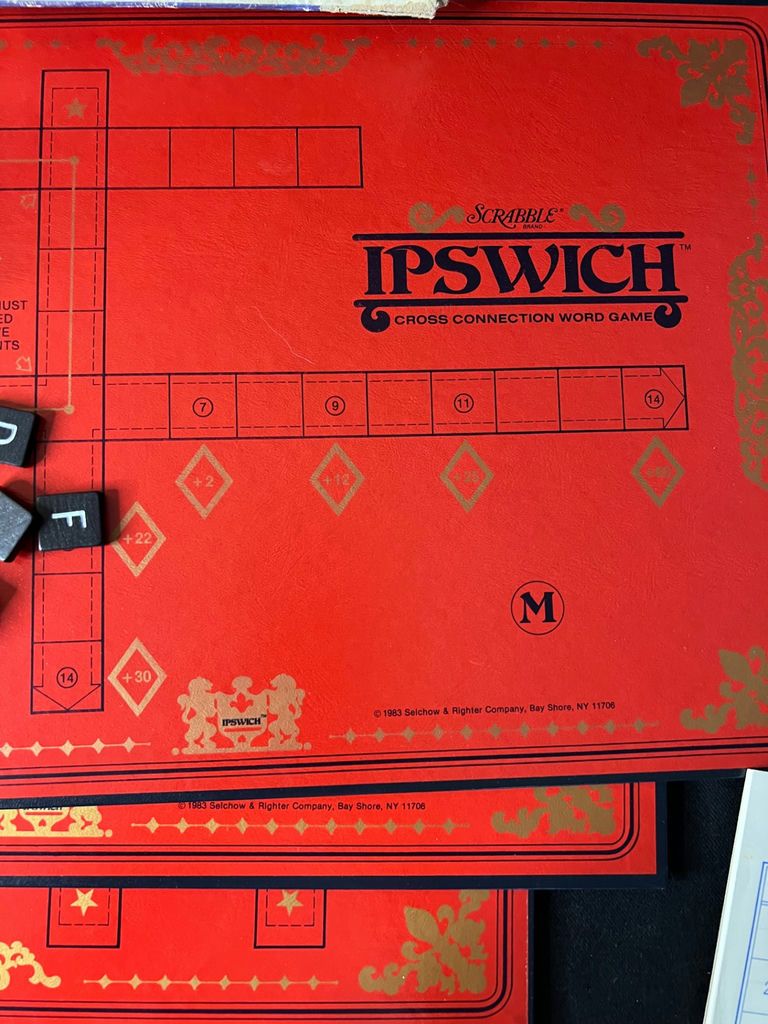 1980's Vintage game collection: Clue, Ipswich, and Dominoes - image 8 of 10
