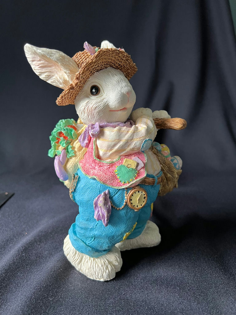 Assorted Easter Bunny Figurines and Ornaments - image 16 of 37