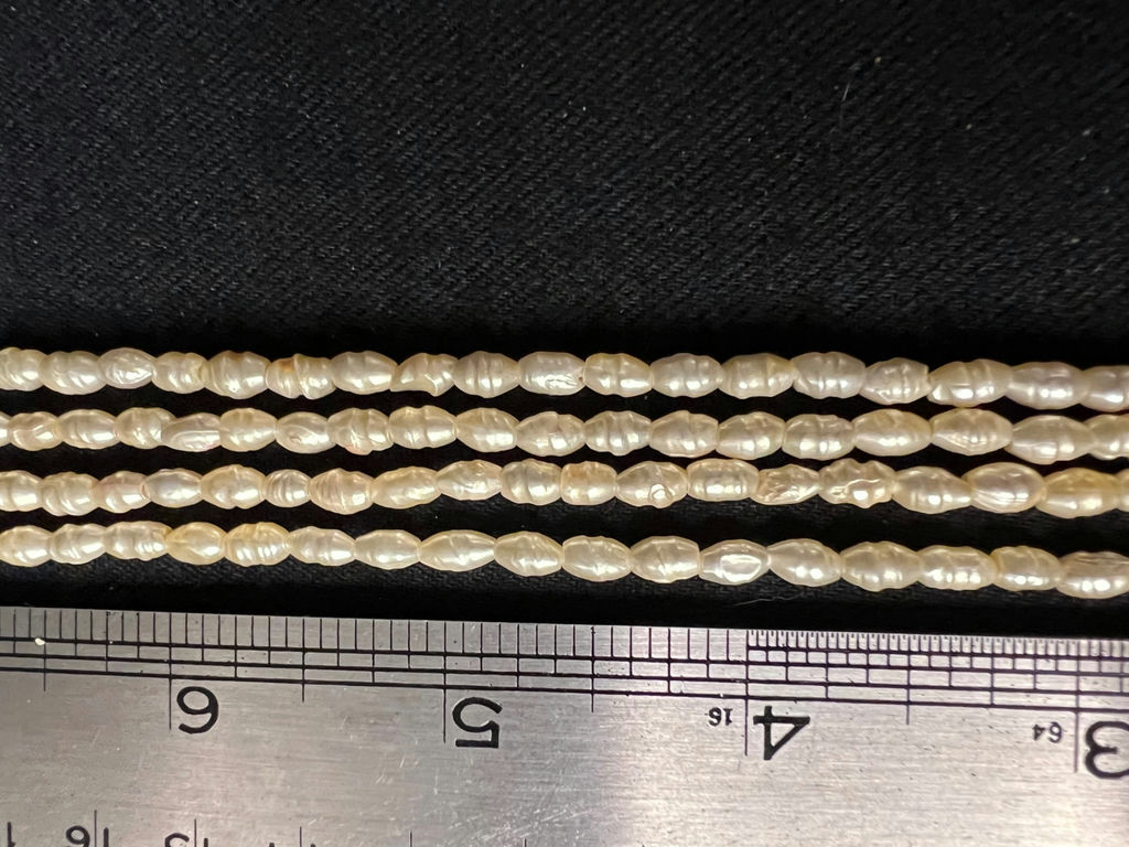 Three Vintage Pearl necklaces - image 8 of 13