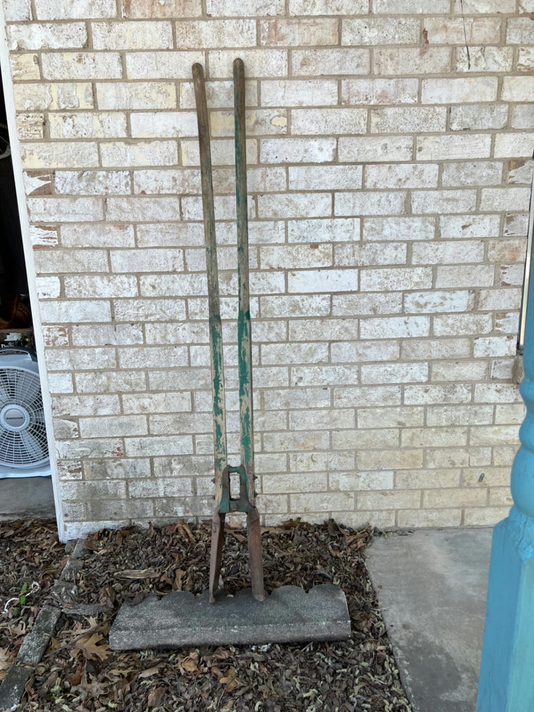 Vintage and antique tools - image 1 of 22