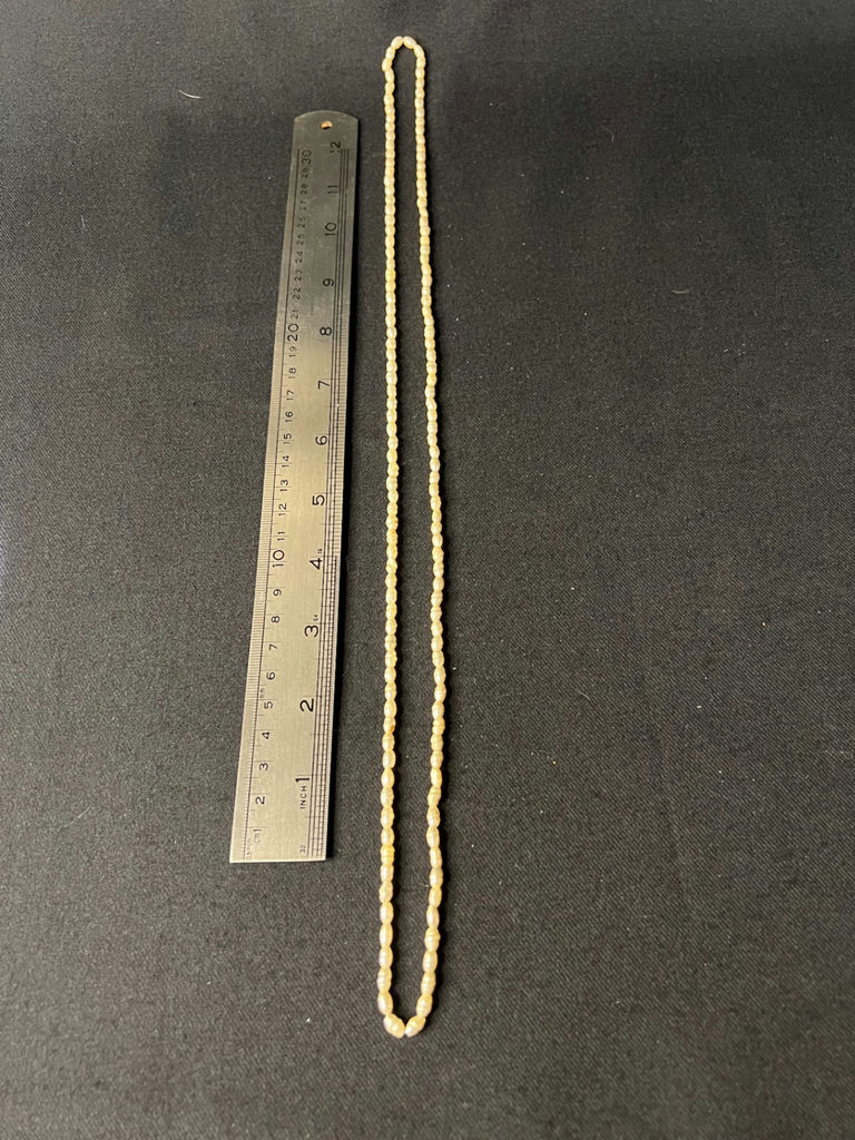 Three Vintage Pearl necklaces - image 9 of 13