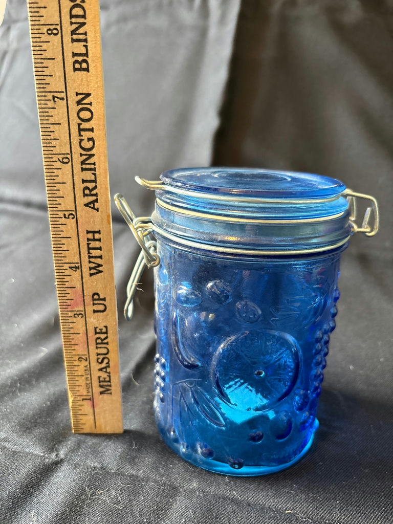 Vintage ceramic grape-pattern gravy boat, and blue embossed glass jar - image 7 of 7