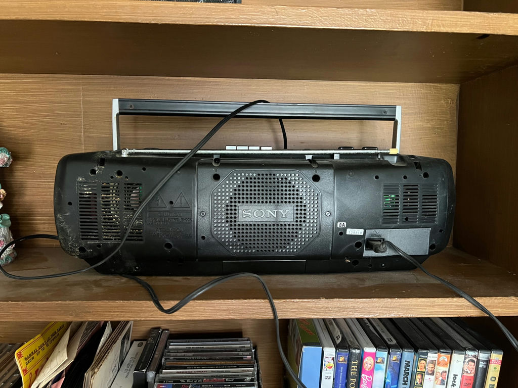 Collection of vintage boomboxes and media devices - image 13 of 22