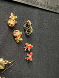 Christmas-themed beaded earrings and pins collection - thumbnail 4 of 9