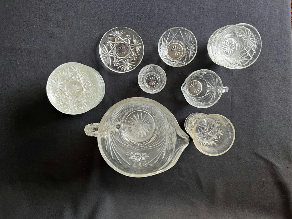 Crystal glassware set with starburst pattern - image 21 of 25