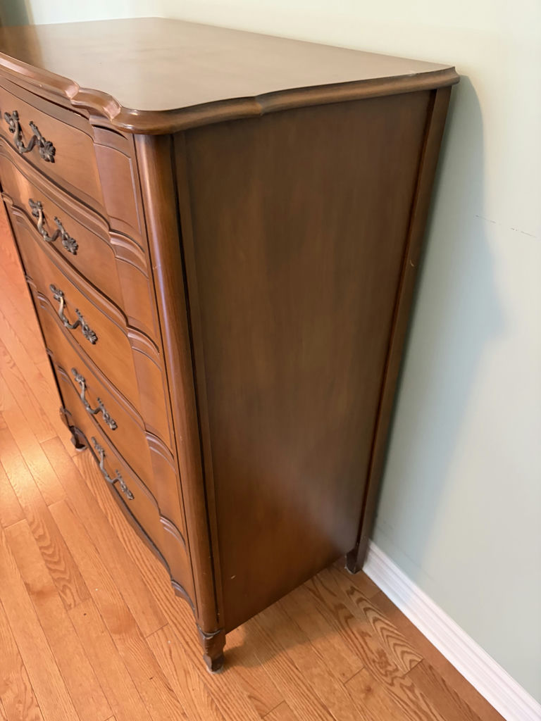 Malcom Furniture 5-Drawer Solid Wood Dresser - image 11 of 15