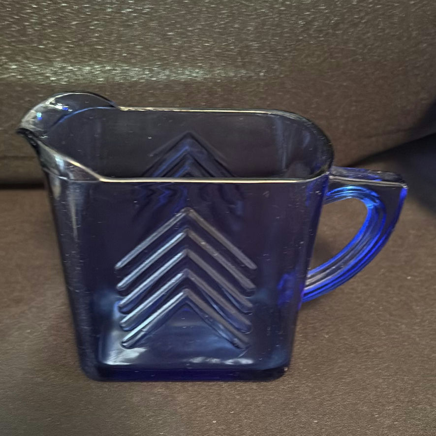 Collection of Blue Decor - image 9 of 14