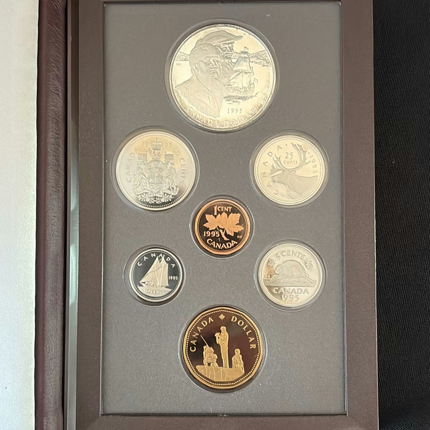 1995 RCM Double Dollar Proof Set Of Canadian Coins - image 4 of 10