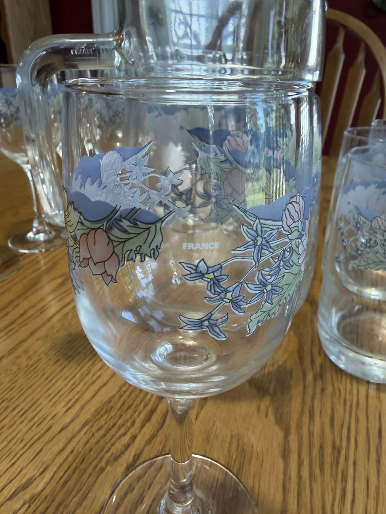 Vintage Arcopal “Florine” Glasses & Pitcher - image 4 of 10