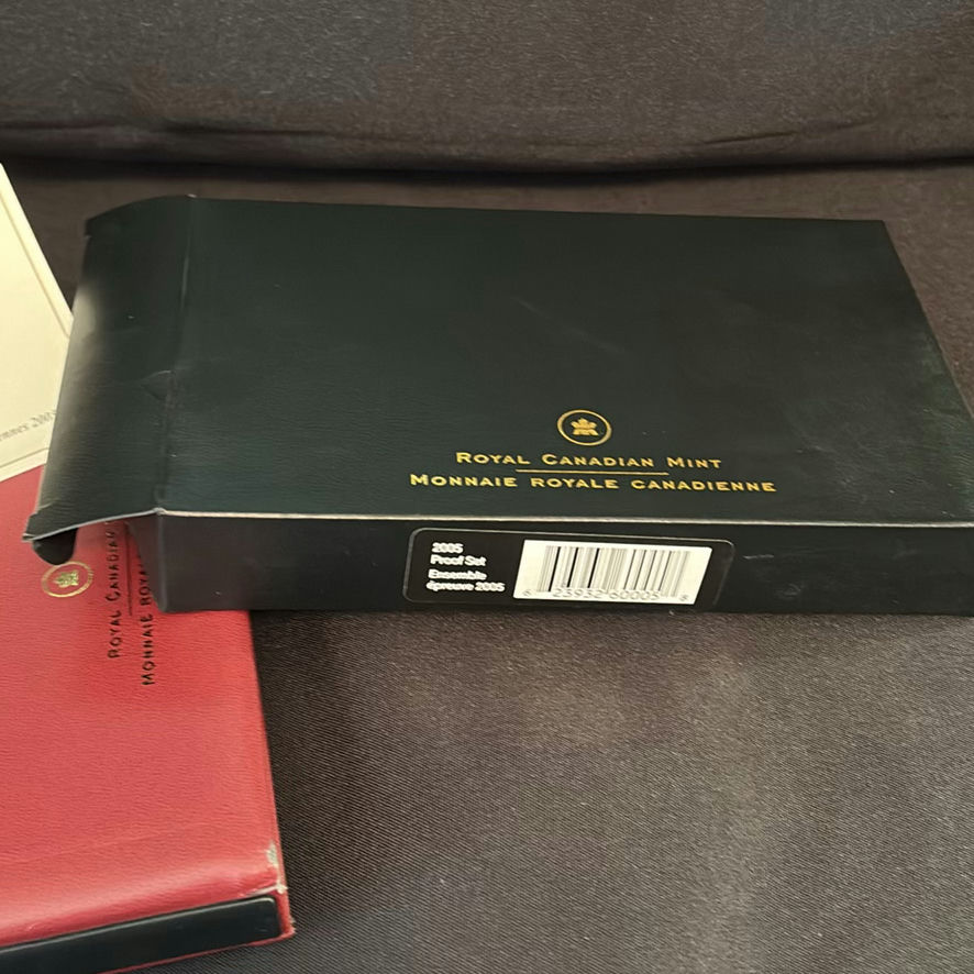 2005 RCM Proof Set Of Canadian Coins - image 10 of 10