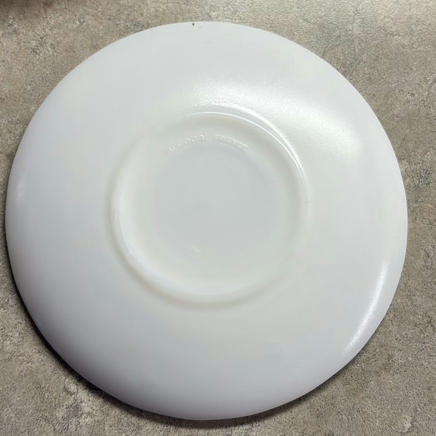 Vintage Arcopal “Florine” Cups & Saucers - image 6 of 7